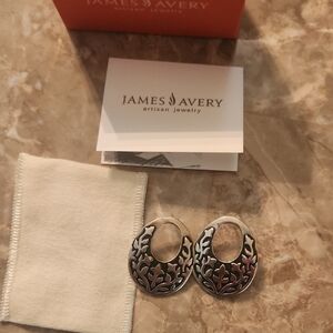 James Avery Rare /  Retired Vine Leaf Eclipse Oval  Earrings